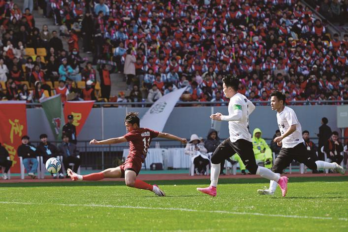 开云登录入口地址-绿茵封王！秀洲夺冠！|秀洲队|南湖晚报|平湖队|足球|联赛_新浪体育_新浪新闻